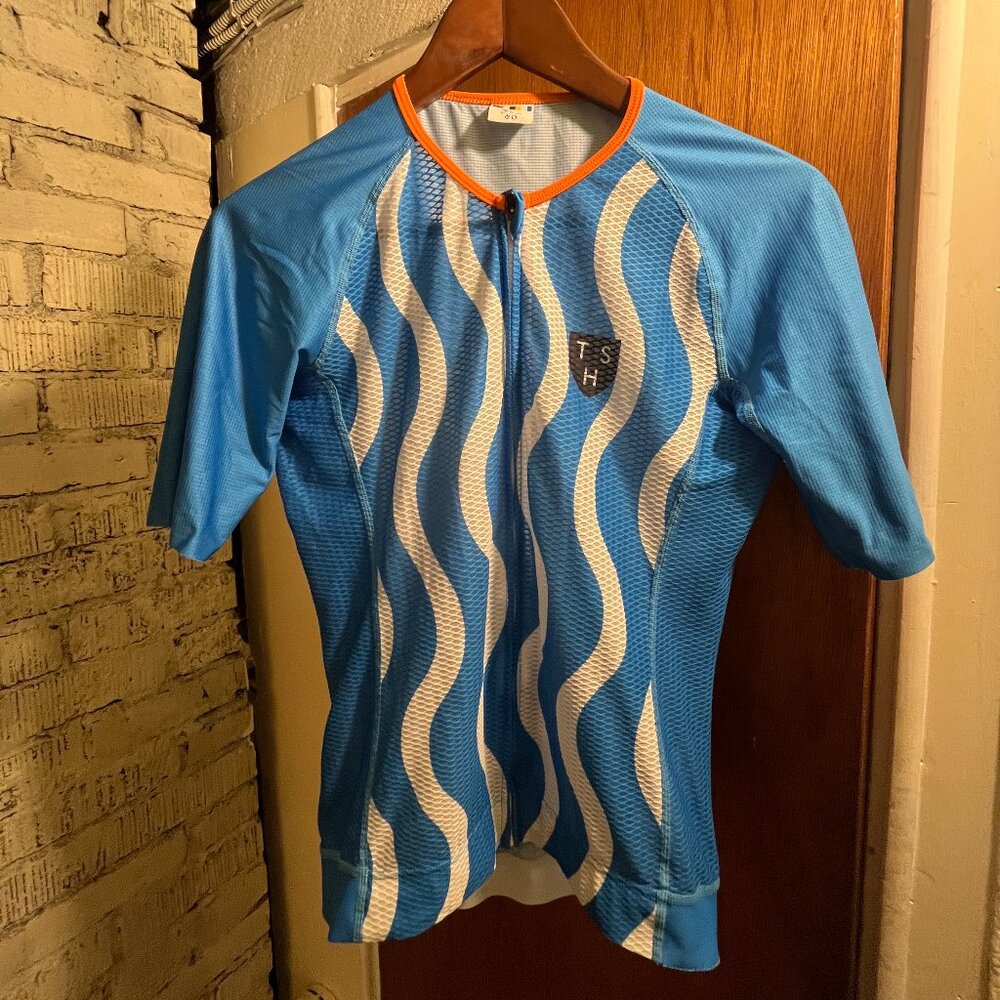 Tenspeed Hero Resort Series Race Slim Fit Jersey Men’s Medium, Limited Colorway.